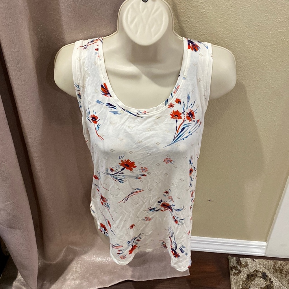 Womens size small, Maurices’s brand 24/7 tank top